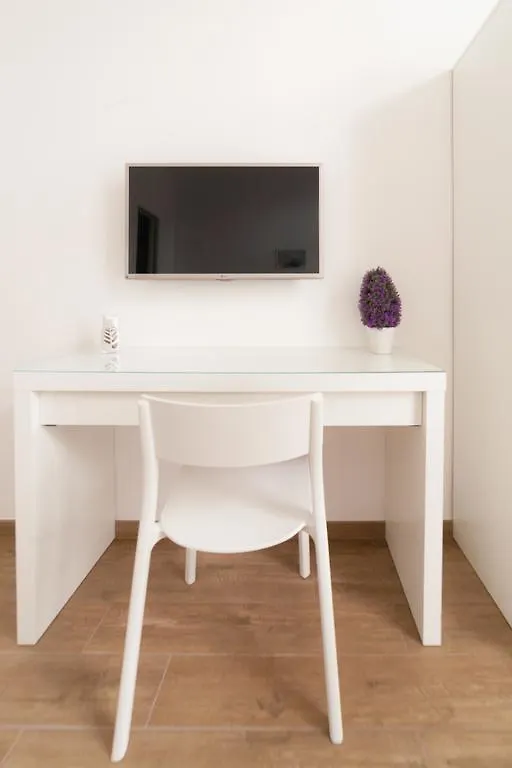 Toledo 116 Apartment Naples Italy