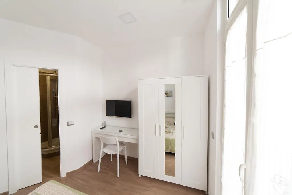 Toledo 116 Apartment Naples Italy